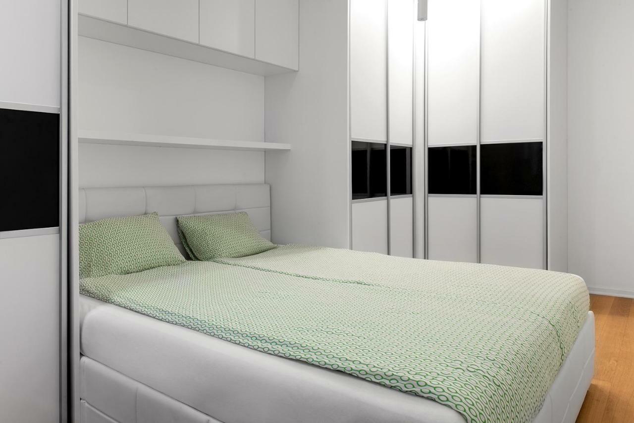 Flexible Selfcheckins 7 - Zagreb - Garage - Electric Vehicle Ccharger - Loggia - New - Luxury - Apartments Repinc 7 외부 사진